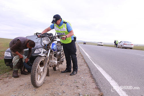 Мотоциклын ослоор 136 хүн бэртэж, 61 хүн амь насаараа хохирчээ